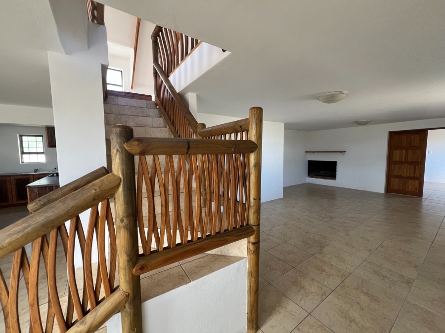 4 Bedroom Property for Sale in Jacobsbaai Western Cape
